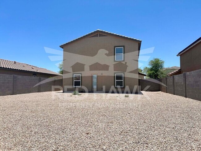 Building Photo - 1050 Kachina Dr