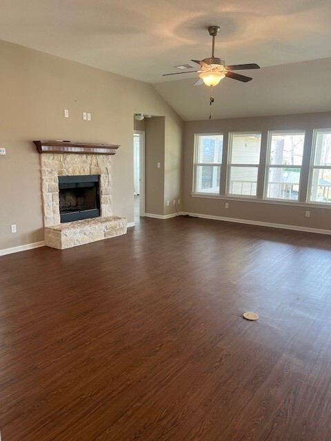 Building Photo - 411 Resort Dr