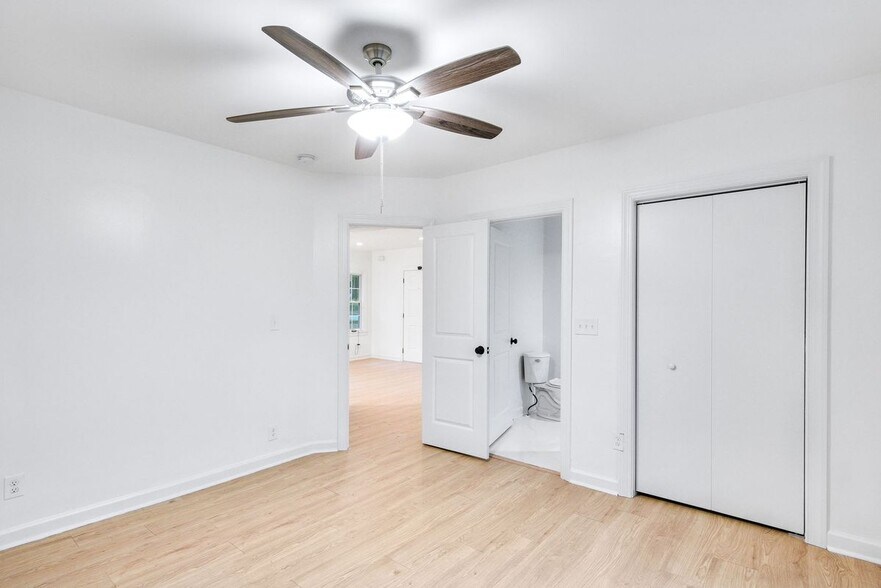 Building Photo - 1967 Browns Mill Rd SE