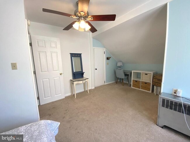 Building Photo - 20 E Abington Ave