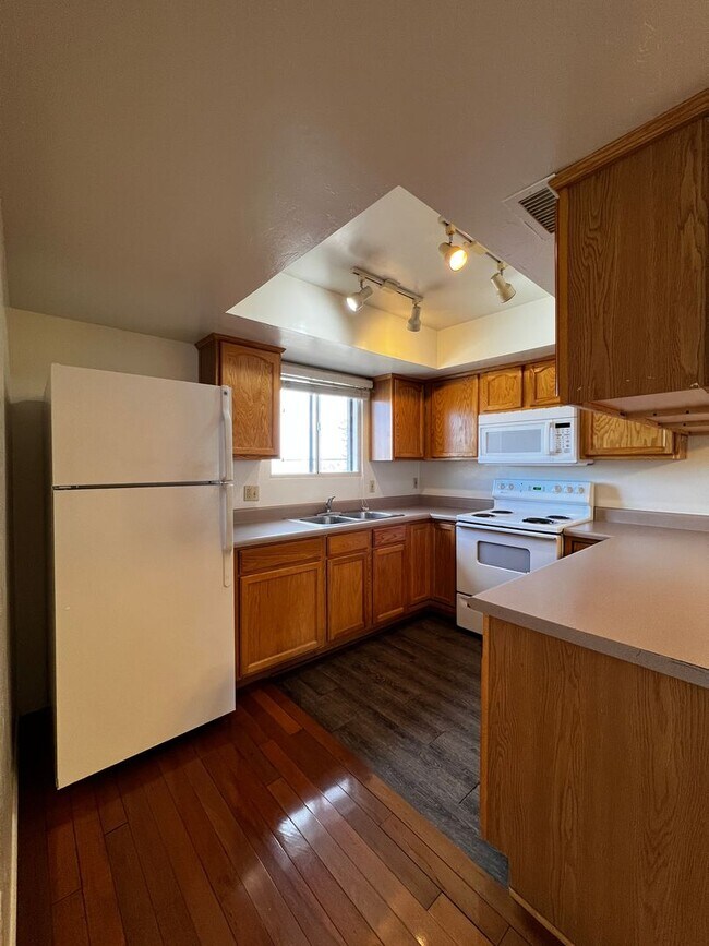 Building Photo - 6132 Antelope Villas Cir