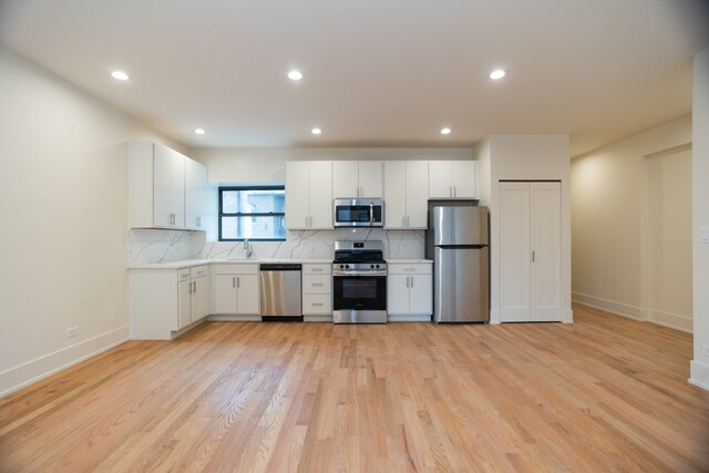 Building Photo - 652 W Gordon Ter