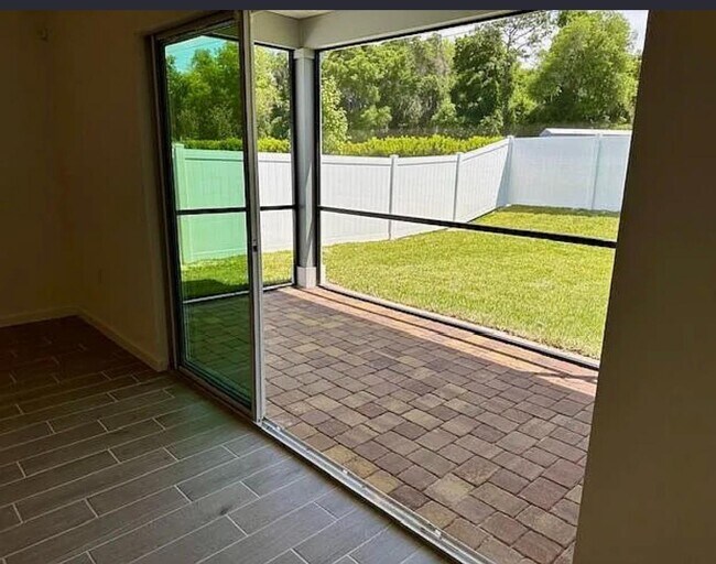 Building Photo - 4511 NW 14th Lp