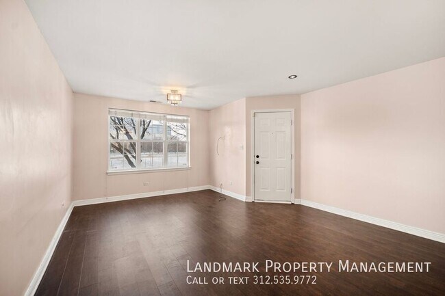 Building Photo - 1449 N Larrabee St