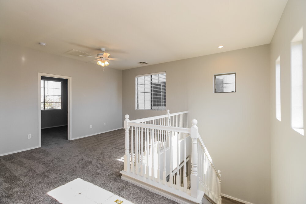 Building Photo - 3070 S Southwind Dr