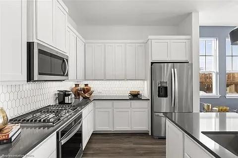 Building Photo - 4300 Henderson Ave