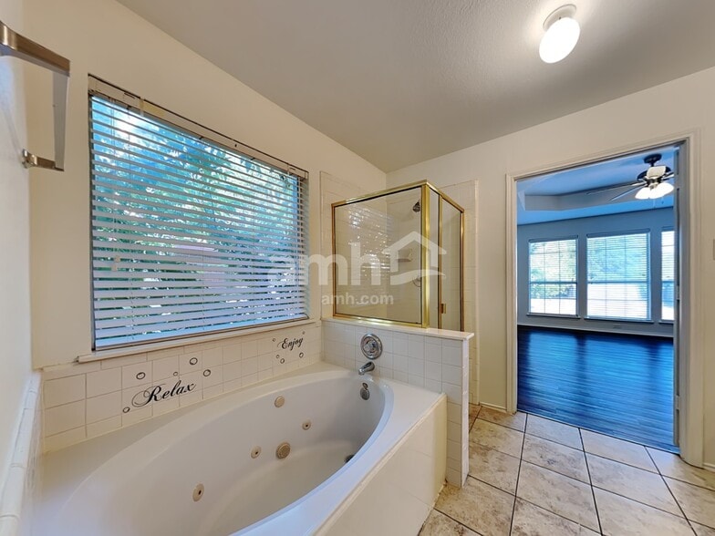 Building Photo - 1135 Trinity Trl