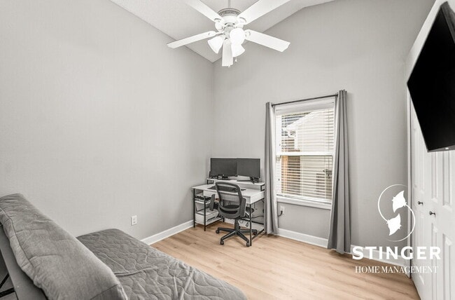 Building Photo - 53 Brindlewood Dr