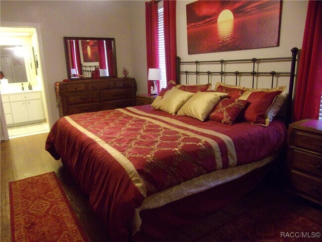 Building Photo - 3521 S Belgrave Dr