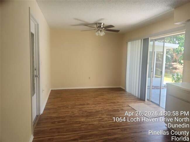 Building Photo - 1064 Loch Haven Dr N