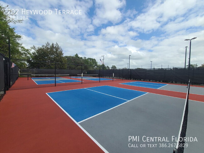 Building Photo - 202 Heywood Terrace