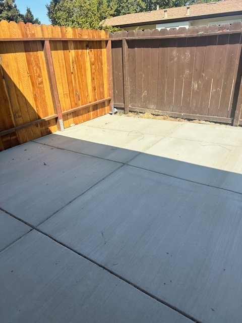 Building Photo - 1120 School St