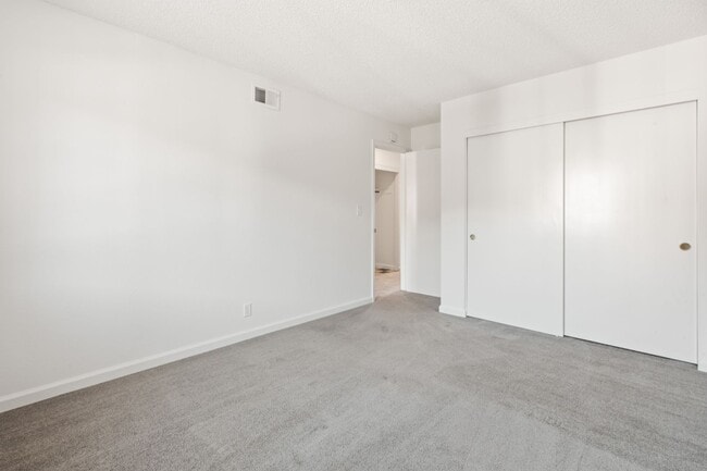 Building Photo - 14408 Outrigger Dr