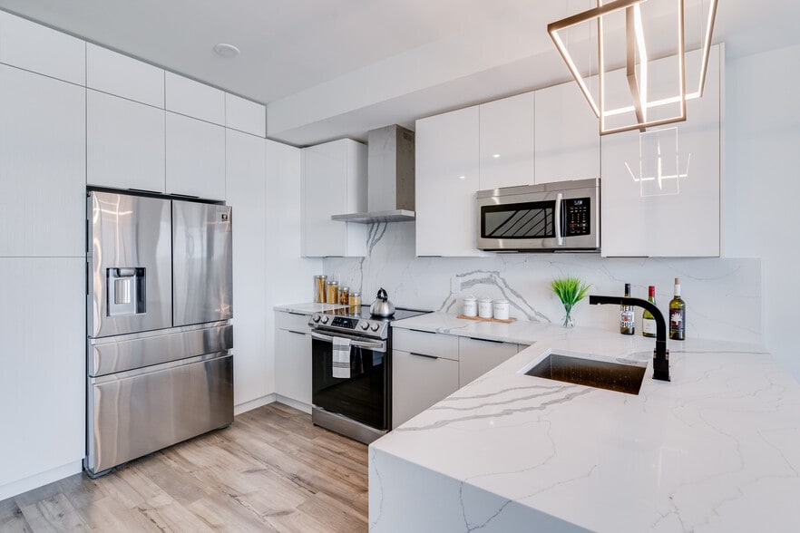 Building Photo - 2603 E Boston St