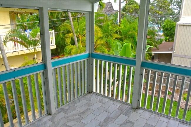 Building Photo - 362 - MA