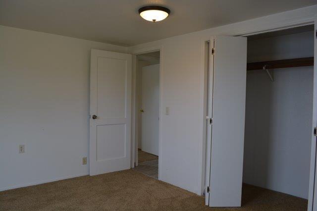 Building Photo - Very Cute Beach Cabin! Between Eureka & Arcata, 2 bedroom home with spacious yard