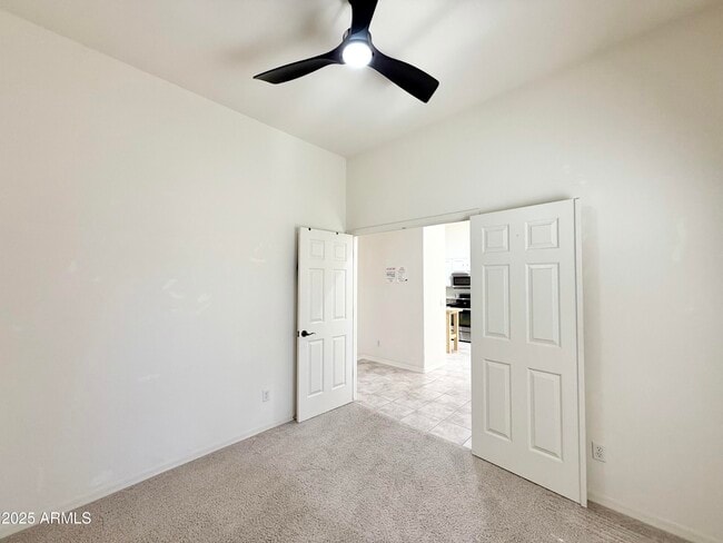 Building Photo - 4148 E Walnut Rd