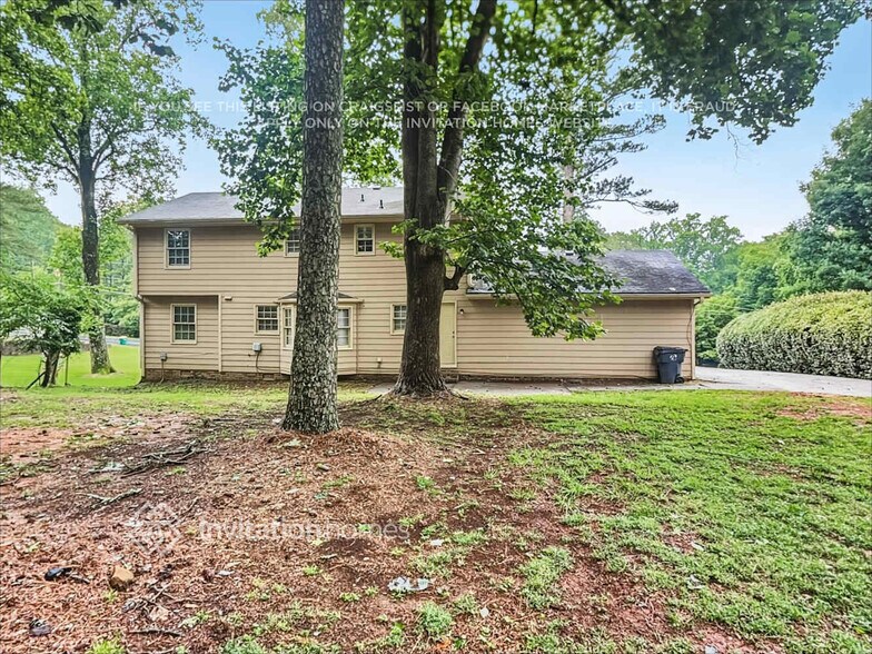 Building Photo - 3626 Woodberry Dr NW
