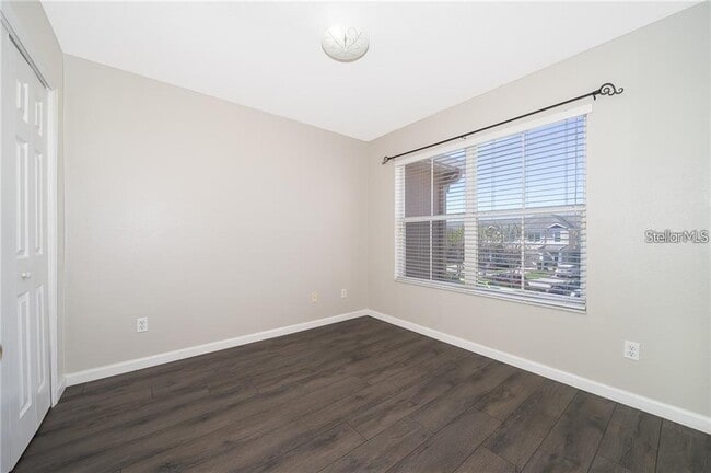 Building Photo - 833 Park Grove Ct