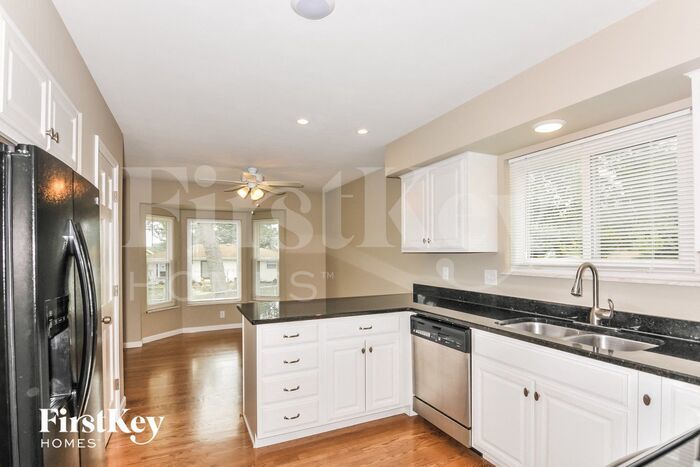 Building Photo - 4446 Skyridge Dr