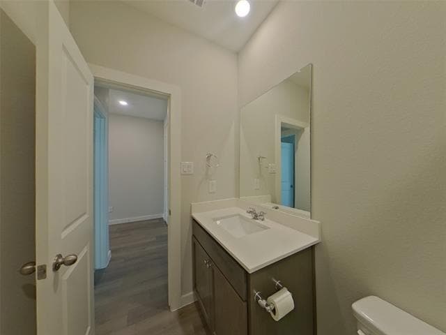 Building Photo - 2505 Finch Holw Dr
