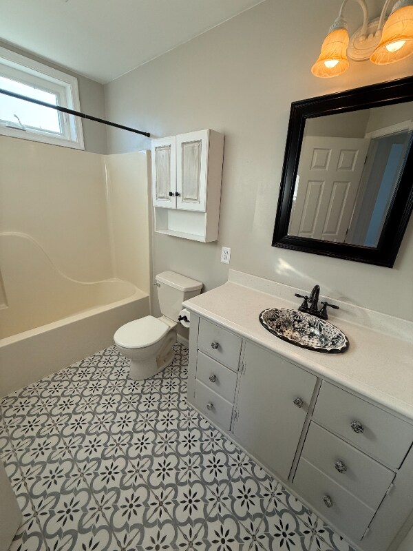 Building Photo - 48 Laurel Dr