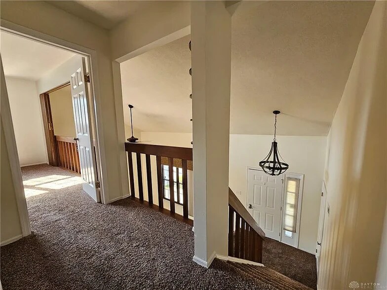 Building Photo - 1492 Sanzon Dr