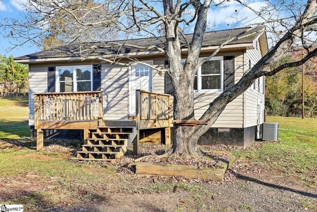 Building Photo - 731 Winding Creek Rd