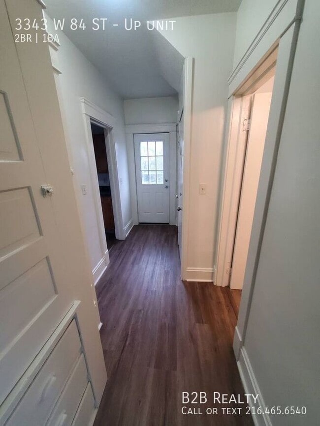 Building Photo - 3343 W 84th St