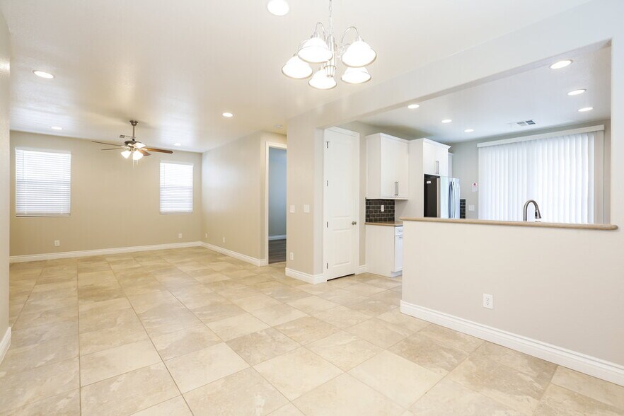 Building Photo - 6485 Cape Canyon Ct