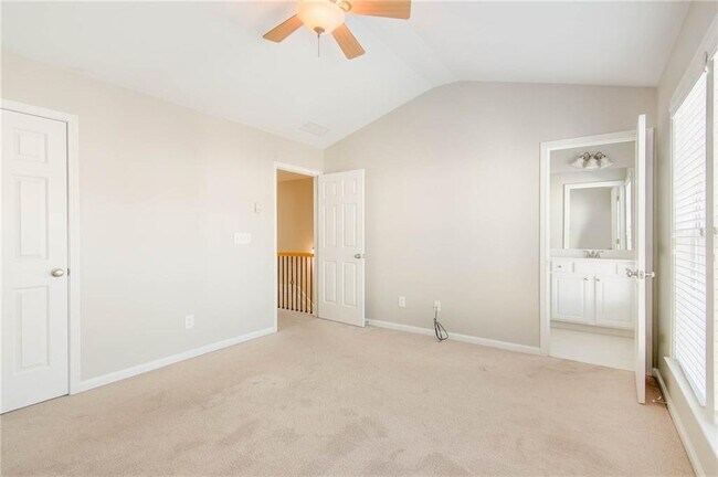 Building Photo - 1305 Greychurch Way