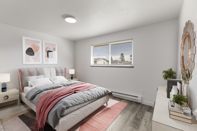 Building Photo - 708 Water St