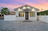 Building Photo - 17425 Los Alimos St