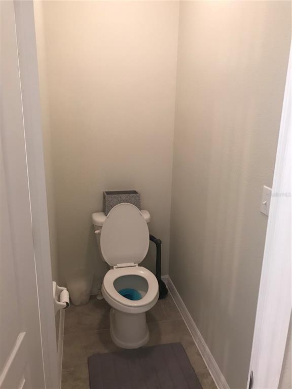 Building Photo - 3804 Silverlake Way