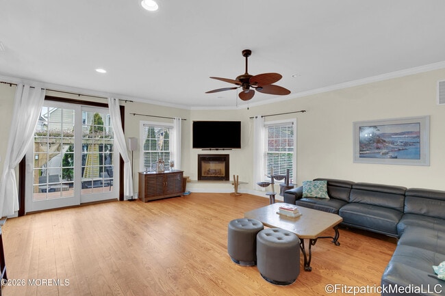 Building Photo - 331 Richmond Ave