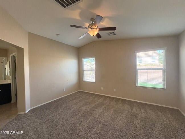 Building Photo - 2190 E Hazeltine Way