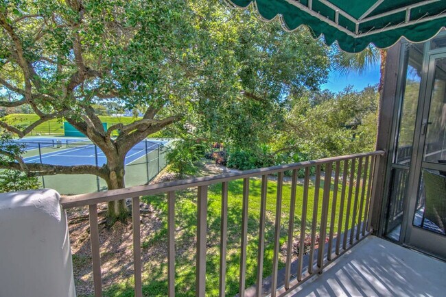 Building Photo - 3310 Europa Dr