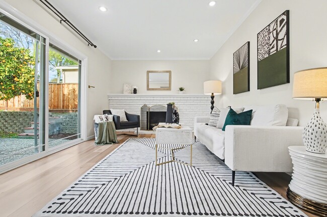 Building Photo - Modern 3BD Home with Eco Water Systems, EV Charging & Designer Finishes – Prime San Jose Locale