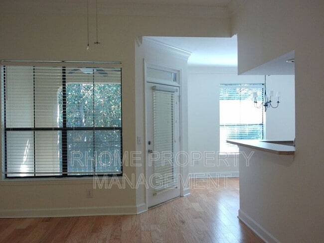Building Photo - 3777 Peachtree Rd