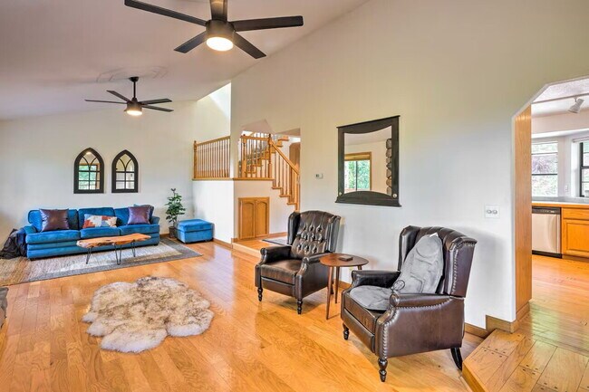 Building Photo - 3095 Braden Rd