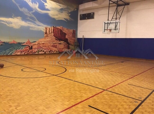 Building Photo - 3031 N Civic Center Plaza