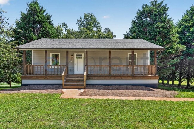 Building Photo - 500 Camp Creek Cir