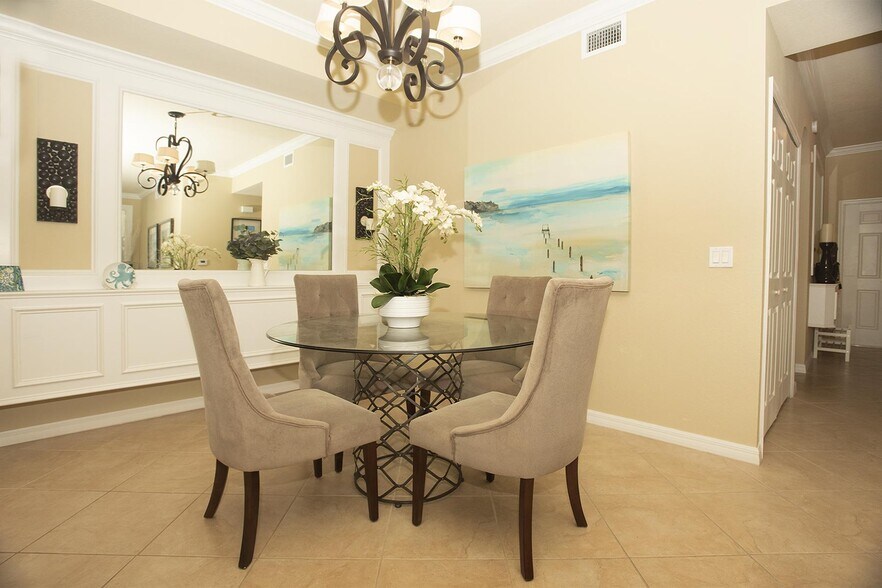 Building Photo - 7121 River Hammock Dr
