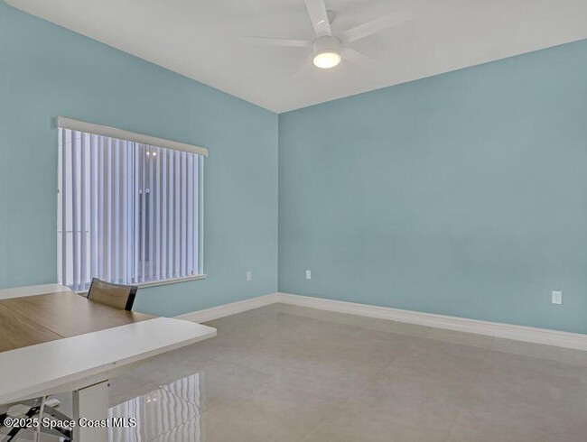 Building Photo - 1435 S Harbor City Blvd