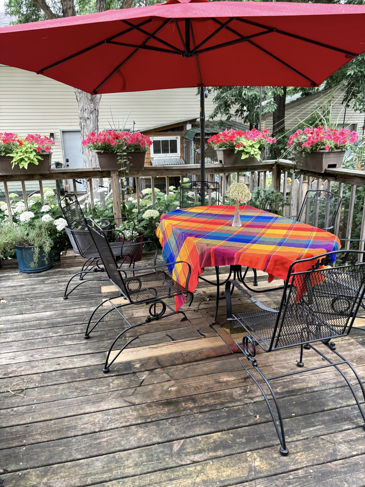 Spacious deck with plenty of room to host friends and family! - 819 Edmund Ave