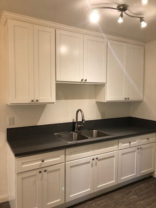 Interior Photo - APT 118TH  PLACE