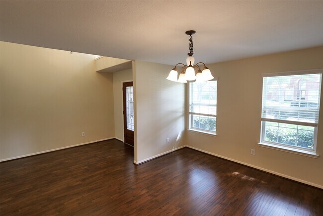 Building Photo - 24731 Cobble Canyon Ln