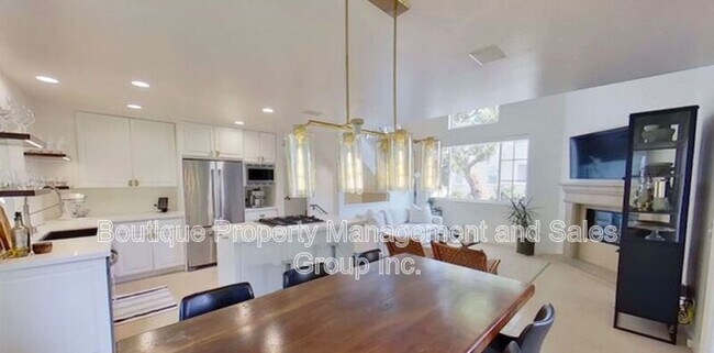 Building Photo - 445 1/2 Begonia Avenue