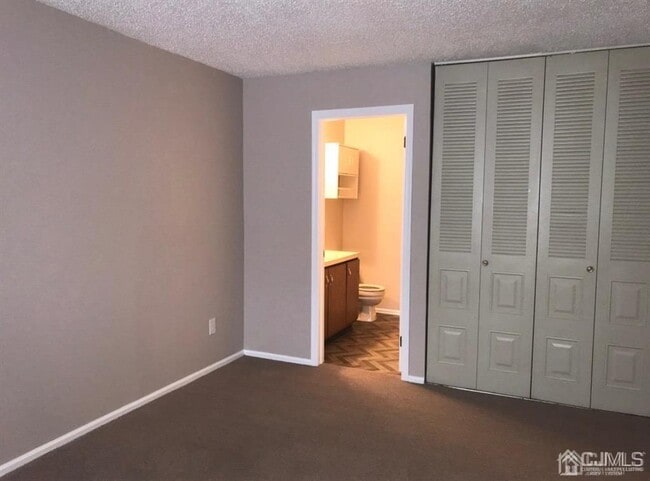 Building Photo - 1305 Harbour Club Dr