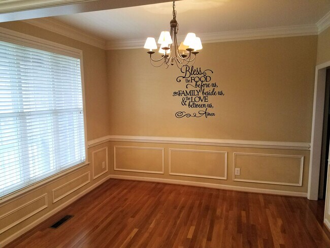 Building Photo - 100 Montauk Ct